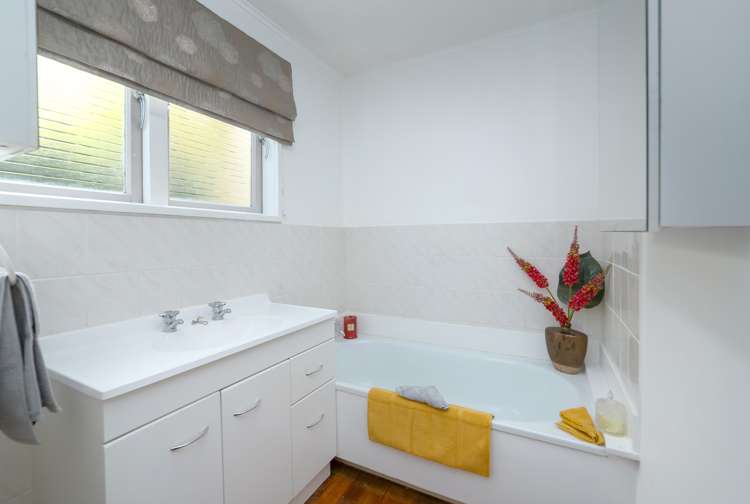 8 Vista Crescent Maoribank_16