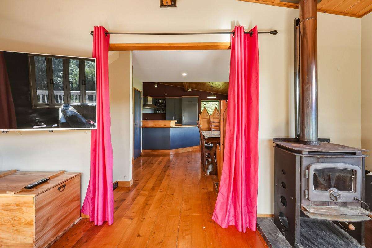 30 McIntosh Road_2