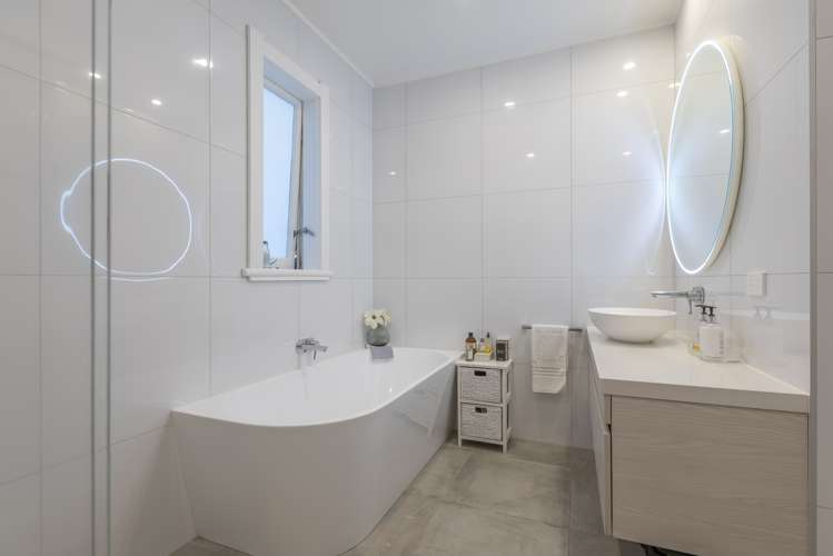 29 Valley Road Mount Eden_22