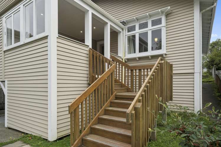 21 Burrows Avenue Karori_18