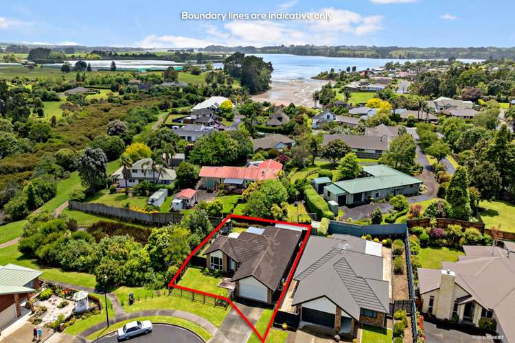 35 McCall Drive Waiuku_17