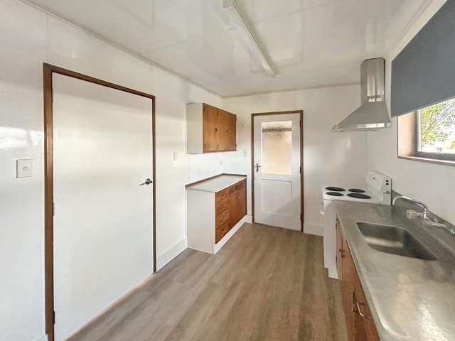 1/27 Lucknow Street 2120_1