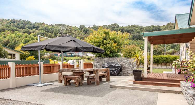 13 Times Street Reefton_21