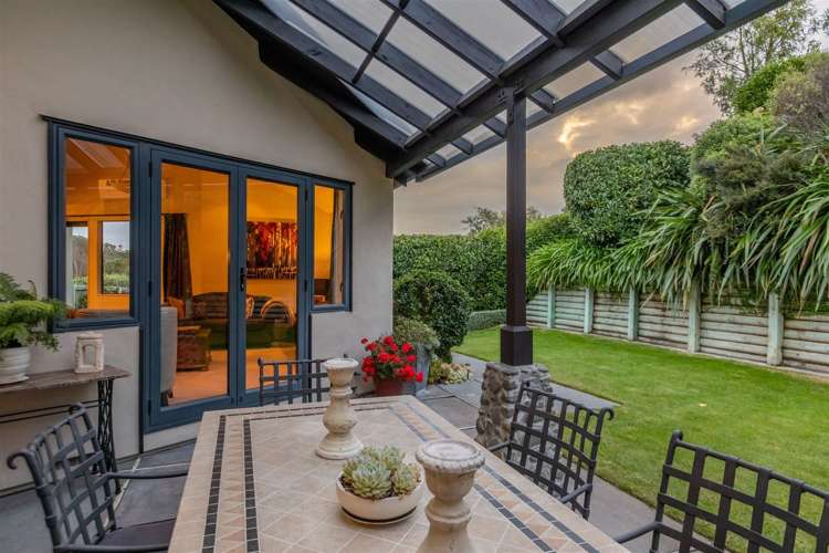 5 Laing Cove Havelock North_1
