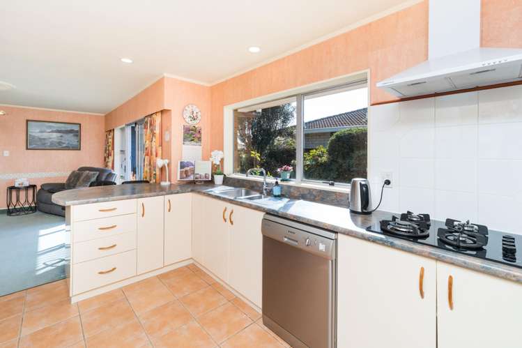 54 Pencarrow Street Highbury_17
