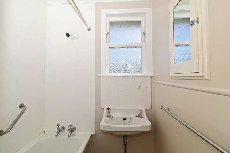 355 Saint Andrew Street Glengarry_13