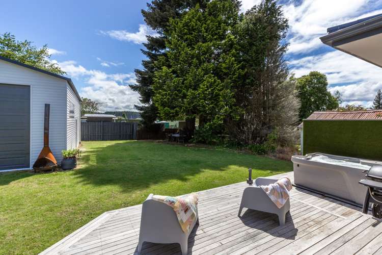 13 Lake Road Mangakino_8