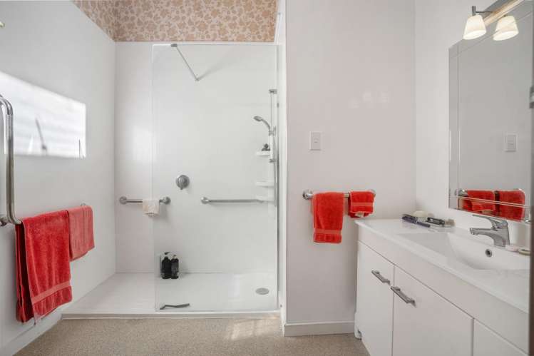 47 Home Street Winton_12