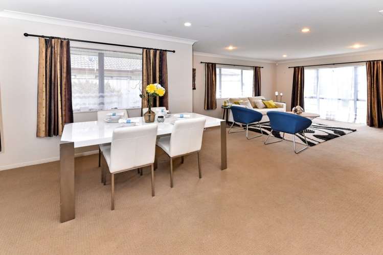 5 Belfry Place Wattle Downs_8