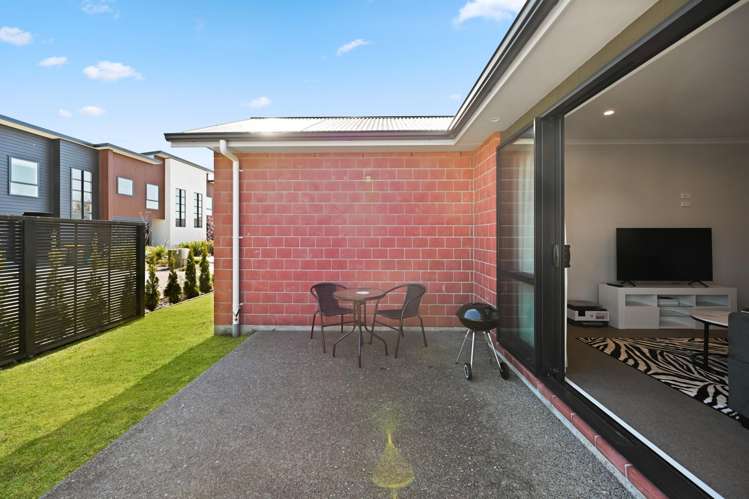 16/37 North Ridge Drive Rototuna North_11