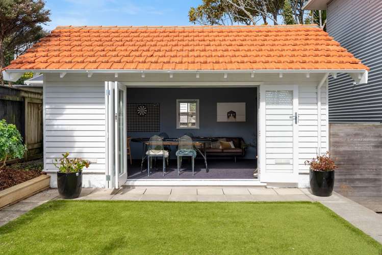 24 Reading Street Karori_16