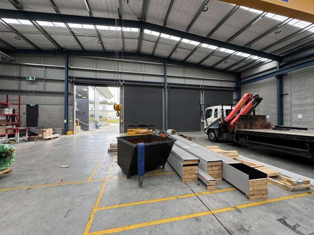 Part warehouse/18-26 Jamaica Drive Grenada North_3