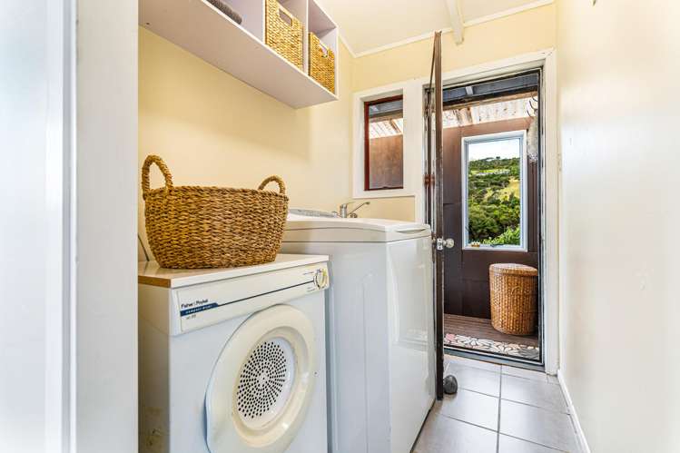 20 Constable Road Muriwai_17