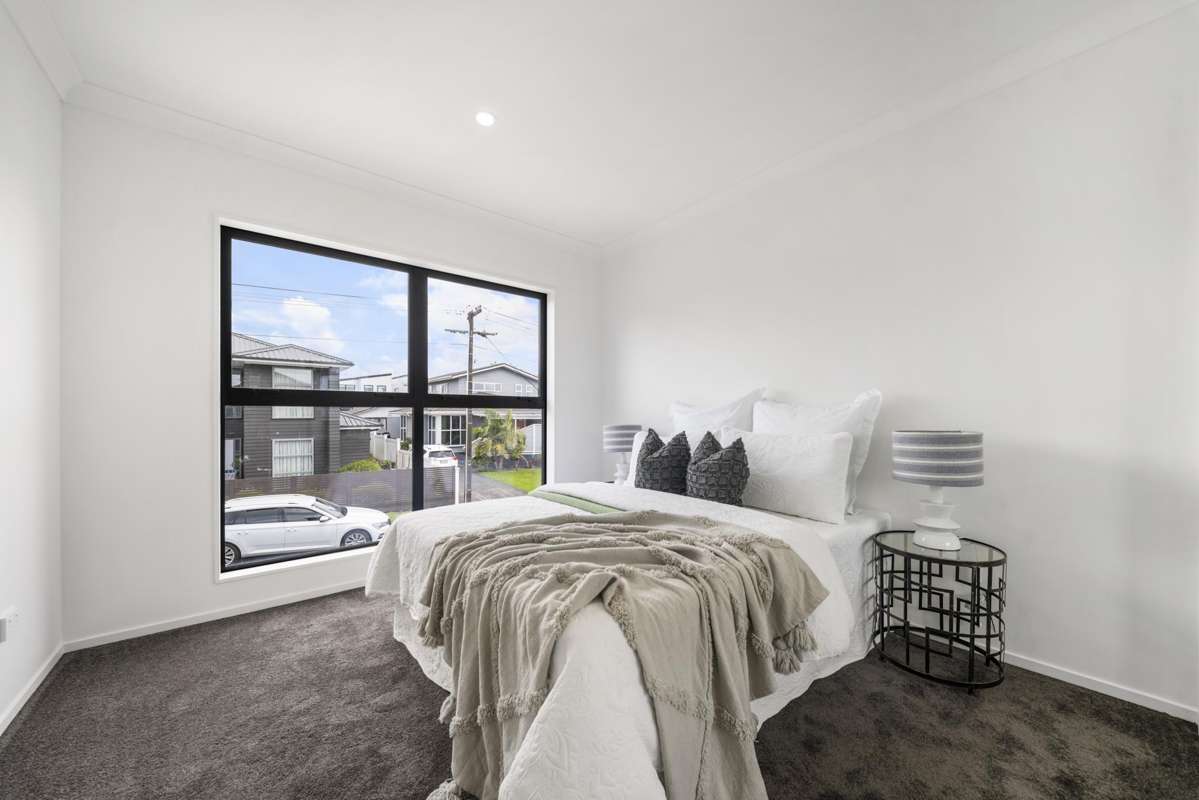 2/75 Titirangi Road_4