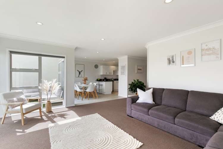 15 Birkhall Grove Strathmore Park_6