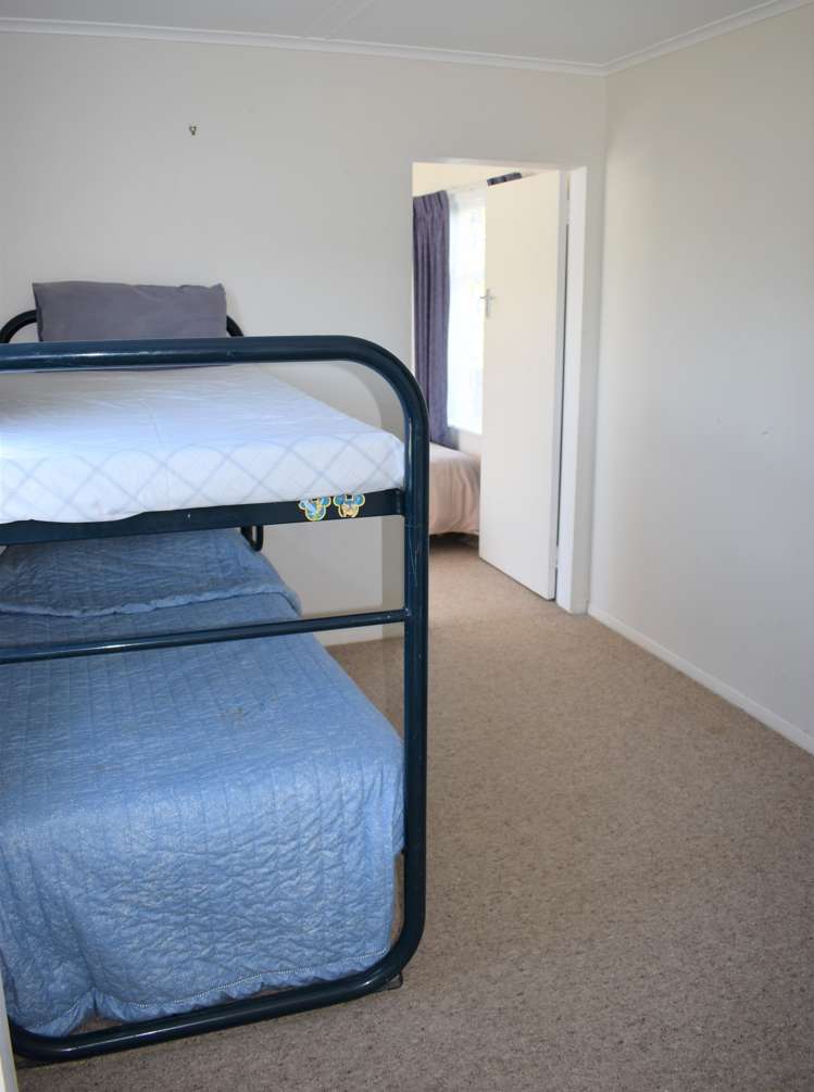 17 Drake Street Waikawa Beach_13