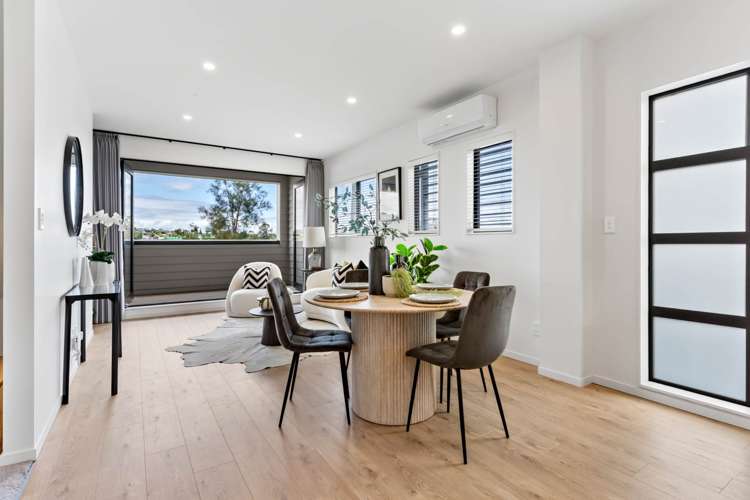 1/701 Hillsborough Road Mt Roskill_3