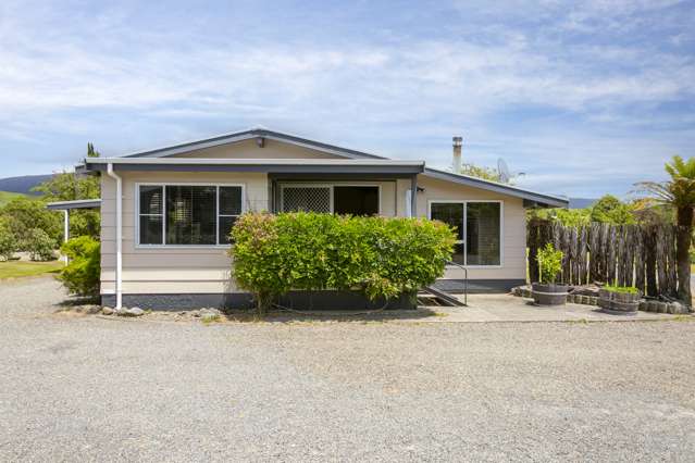 17 Rihia Road Turangi_2