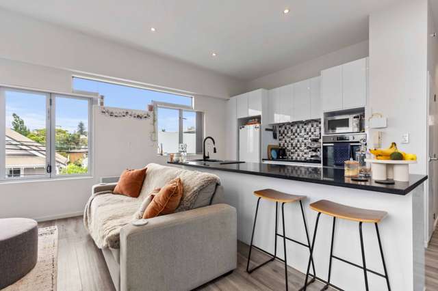 Convenience in Parnell