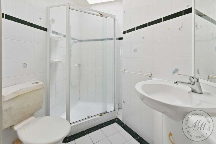 1 Capistrano Mews Goodwood Heights_12