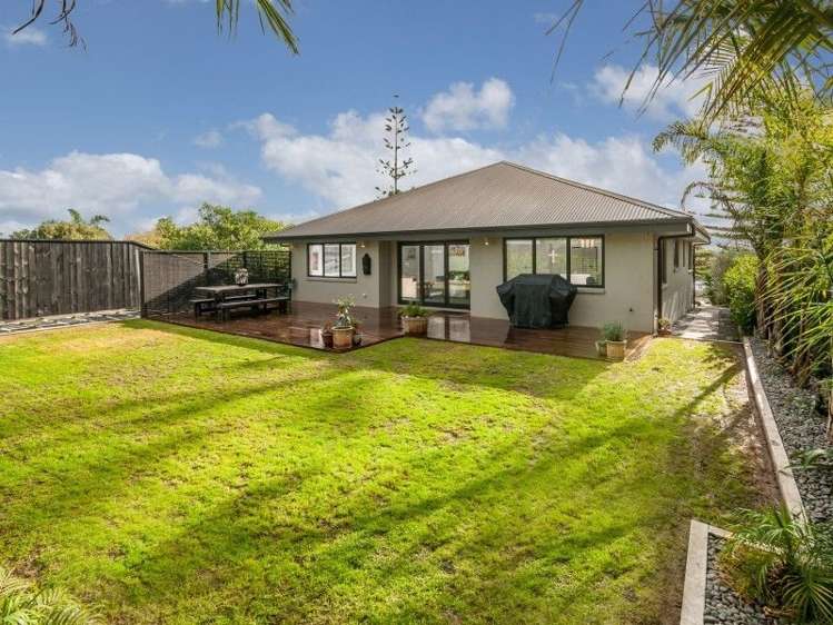 109 Bond Crescent Forrest Hill_19