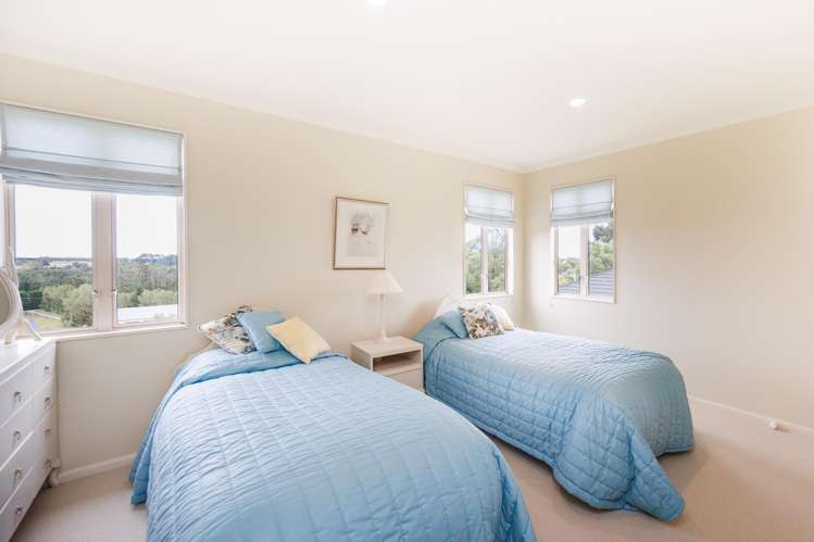 144 Pacific Drive Fitzherbert_19