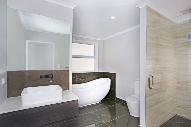 1 Te Paahi Avenue Waiuku_12