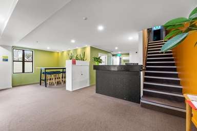 1 Russell Terrace_1