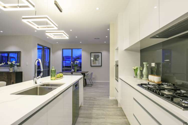 2 Toanui Road Hobsonville_10