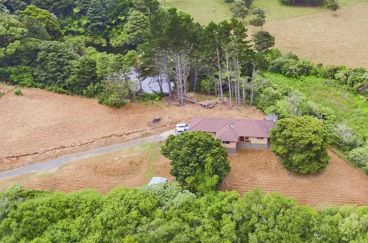 34 Masters Road Waiuku_17