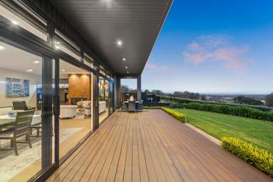 11 Whitton Way_2