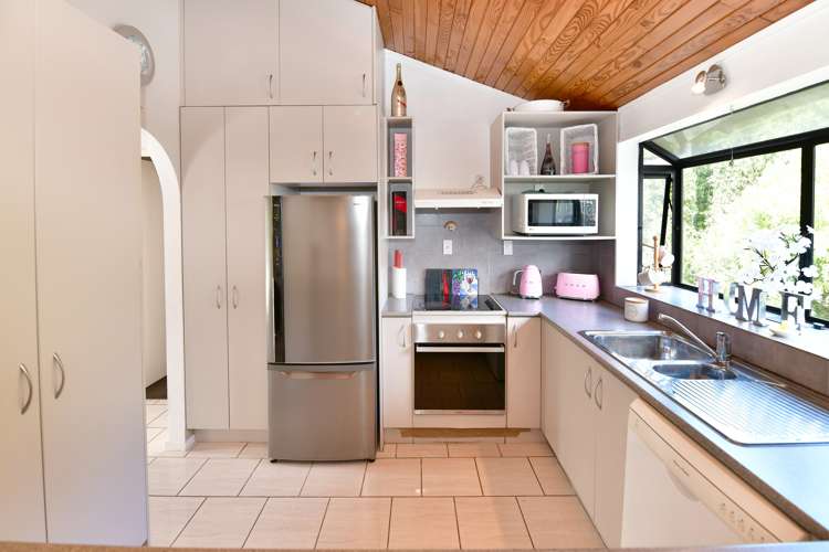 56 Polkinghorne Drive Manly_12