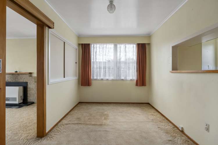 221 West Parkdale Street Tokoroa_13