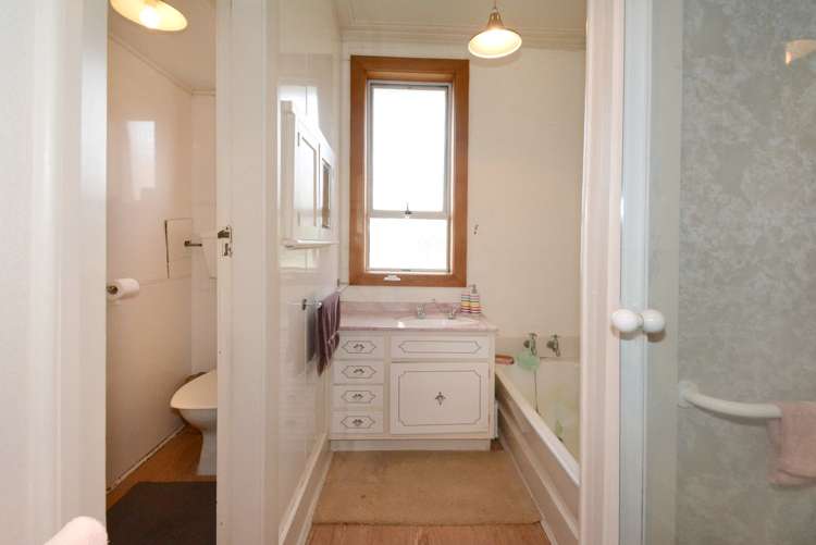 18 Asquith Street Caversham_12