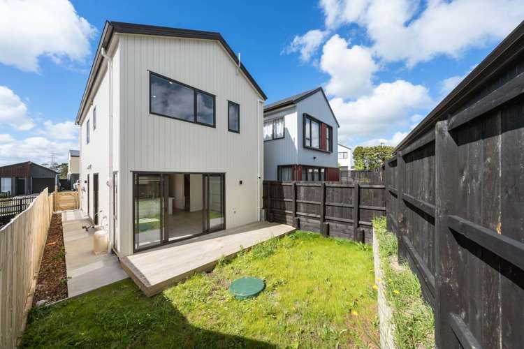 5 Kotiu Place Massey_1