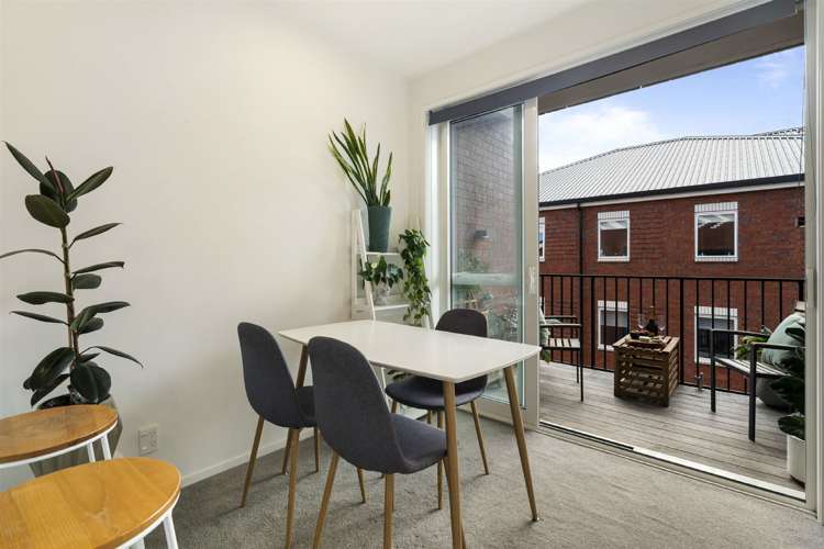 302/1a Soljak Place Mount Albert_11