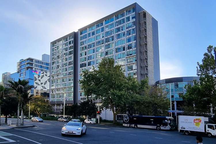 2/602 Beach Road Auckland Central_24