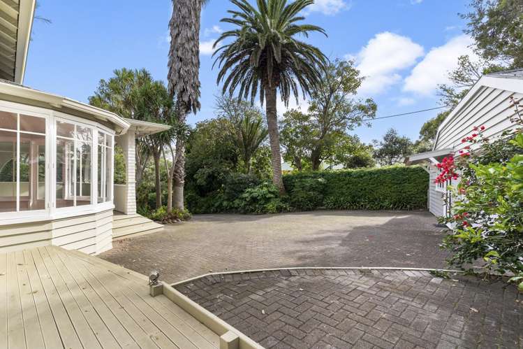 24 Aratonga Avenue Greenlane_24