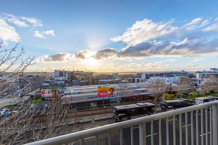 331/72 Nelson Street Auckland Central_8