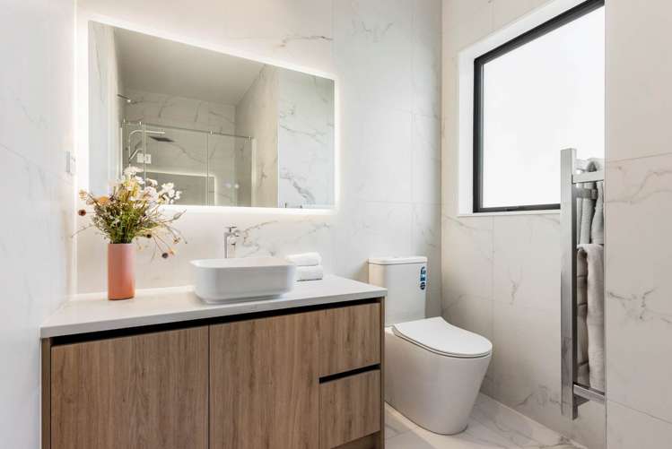 49 Koromeke Street Flat Bush_27