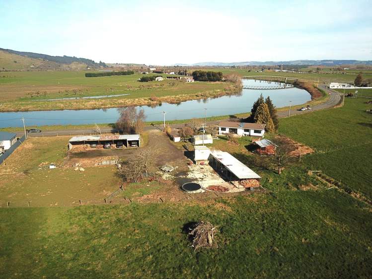 42 Clyde Terrace Kaitangata_32