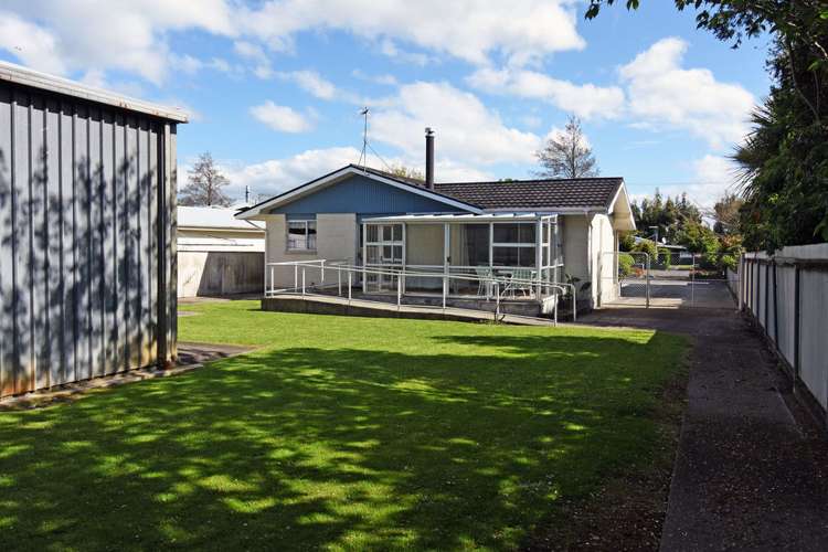 80 Victoria Street Carterton_17