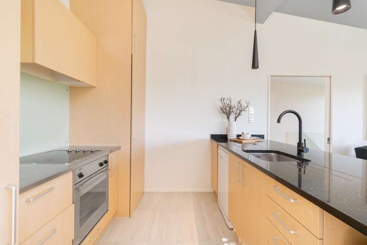 66 Major Aitken Drive Huntsbury_5