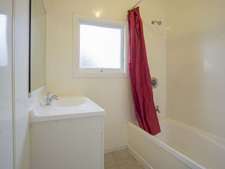 12 Bledisloe Avenue Stoke_10