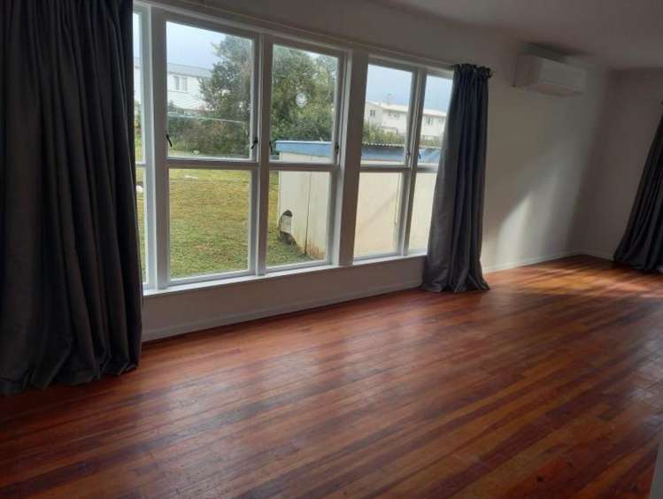 81 Corinna Street Waitangirua_2