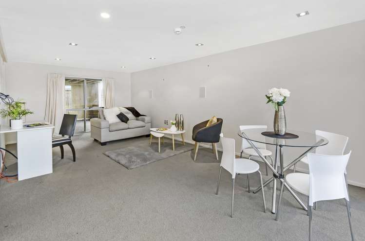 311 Upper Queen Street Pukekohe_15