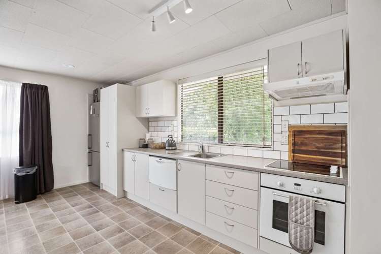 70 Racecourse Road Waiuku_8