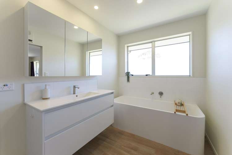 538 Halkett Road West Melton_9