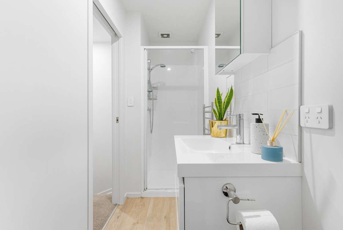 2/4 Harry Ward Place_4