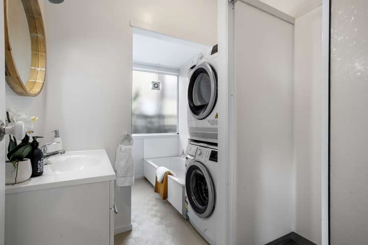 67 Kurahaupo Street Orakei_13